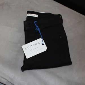Never Worn High Rise Skinny Crop Jeans